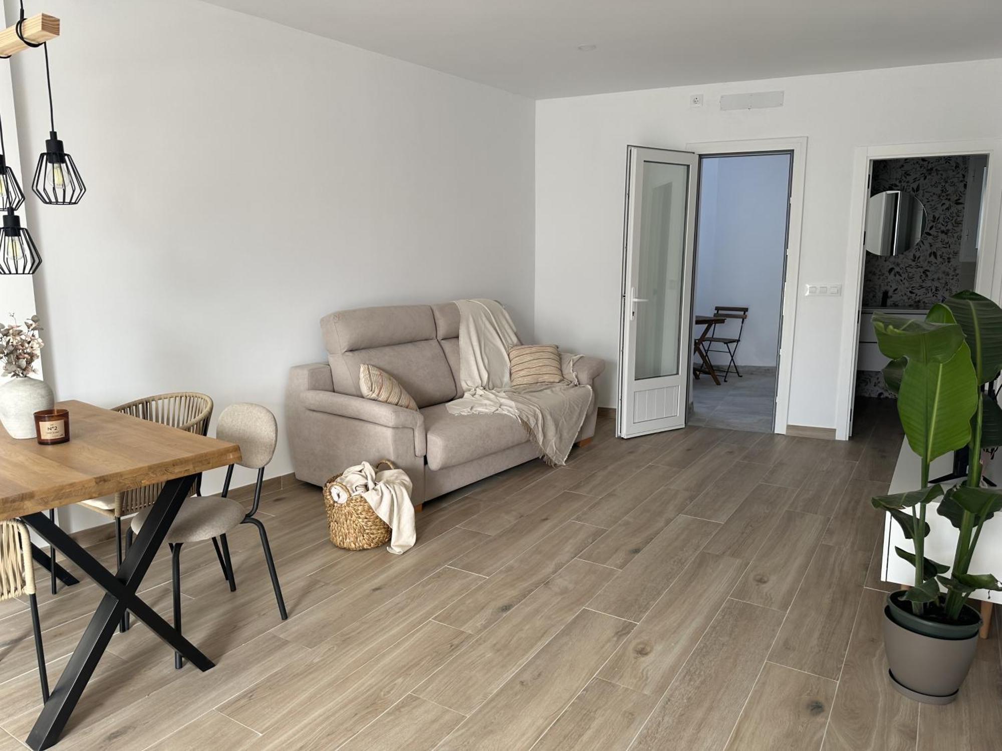 Alcornocales Apartment *